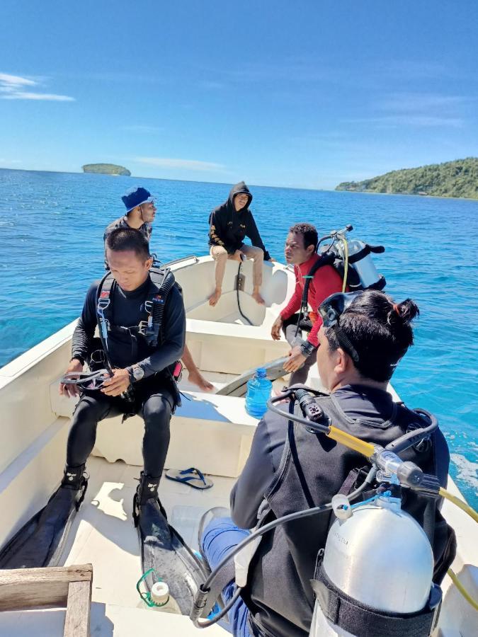 Warahnus Dive Homestay Kri Buitenkant foto