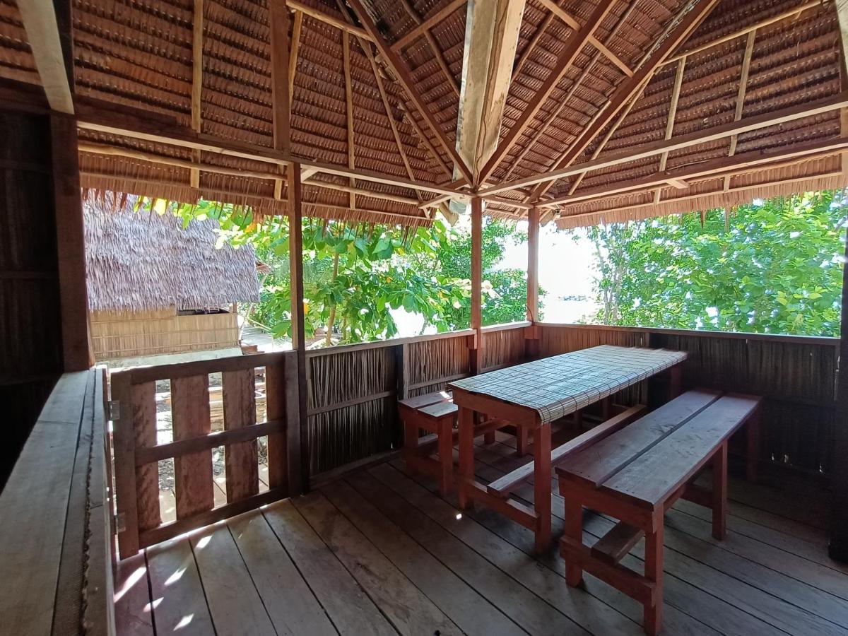 Warahnus Dive Homestay Kri Buitenkant foto