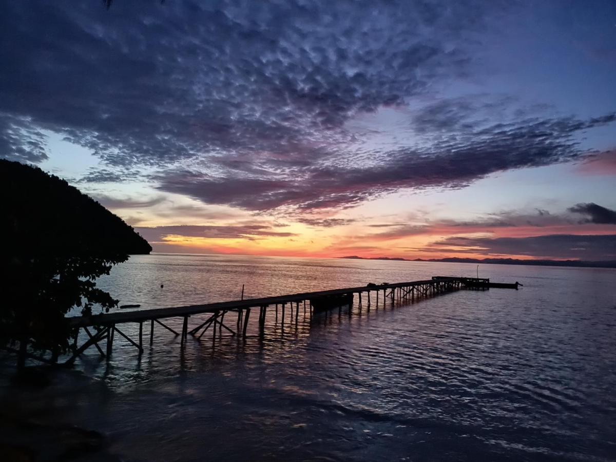 Warahnus Dive Homestay Kri Buitenkant foto