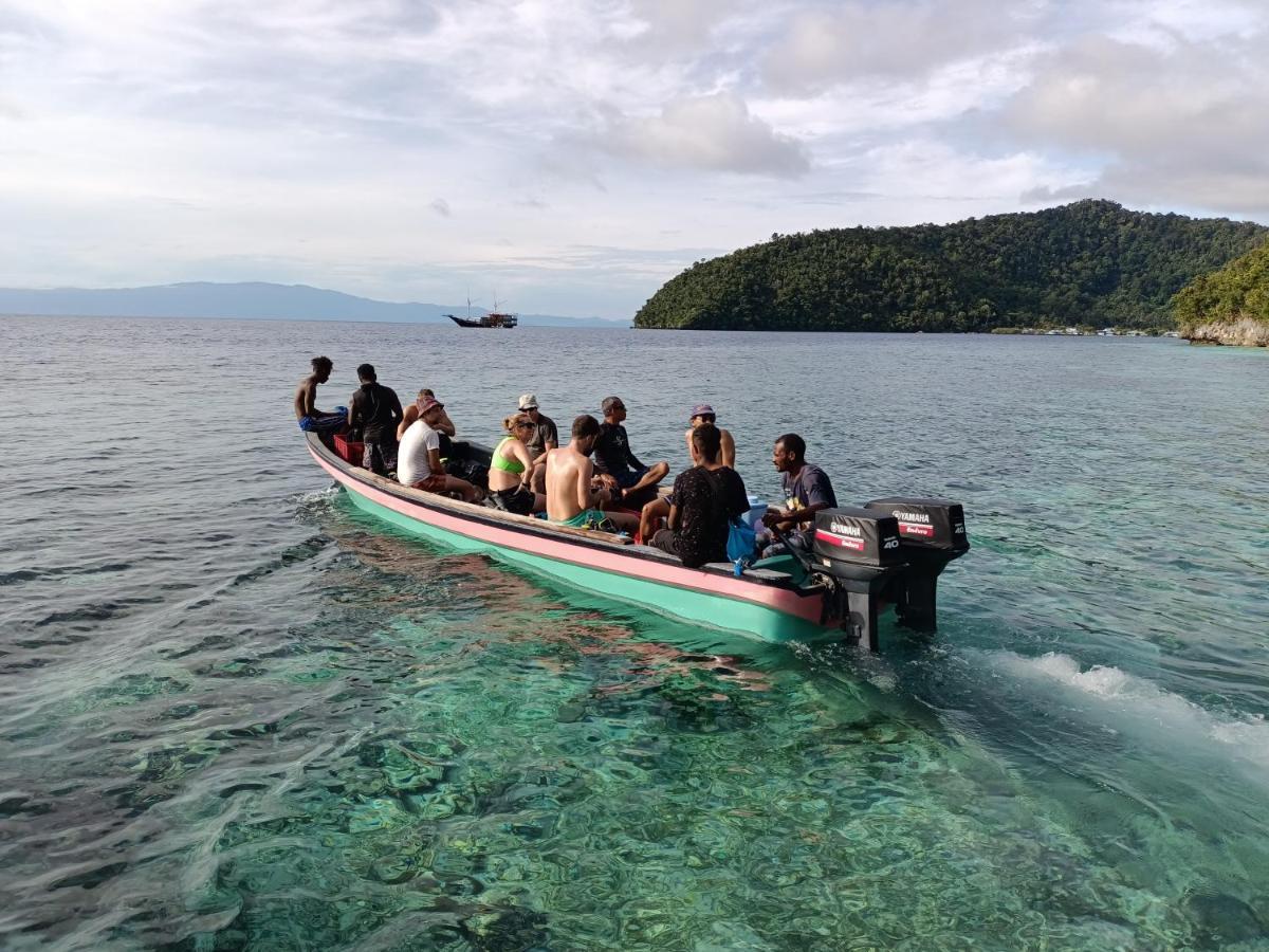 Warahnus Dive Homestay Kri Buitenkant foto